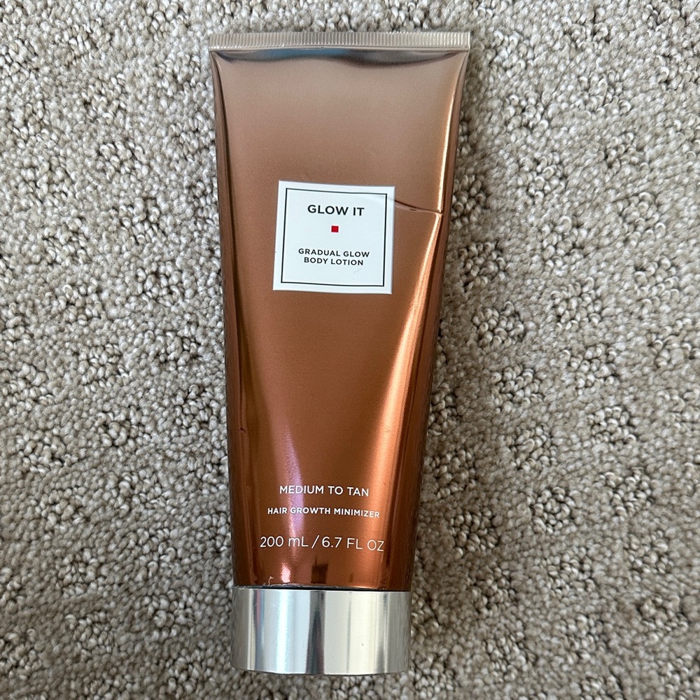 Glow It Medium to Tan Gradual Glow Body Lotion